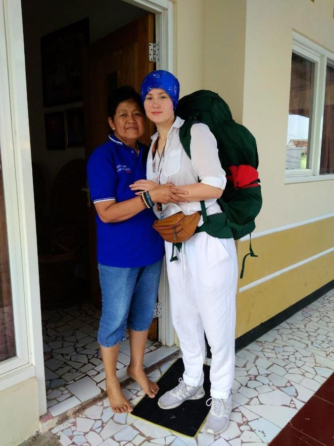مبيت وإفطار مالانغ Griya Backpacker Pak Yon المظهر الخارجي الصورة