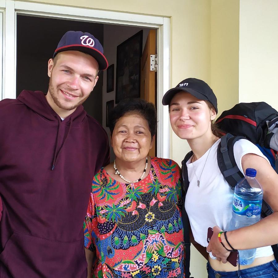مبيت وإفطار مالانغ Griya Backpacker Pak Yon المظهر الخارجي الصورة