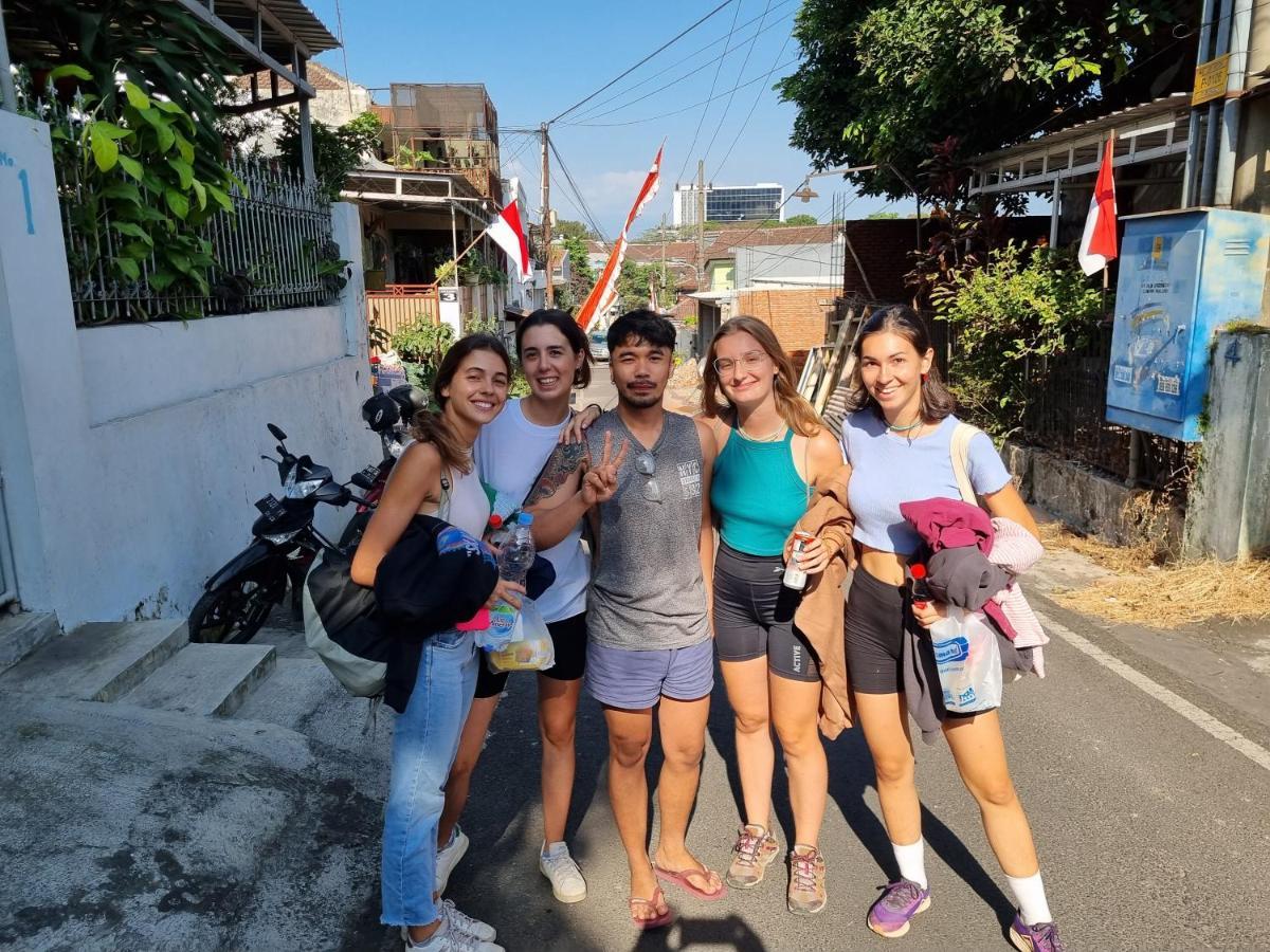 مبيت وإفطار مالانغ Griya Backpacker Pak Yon المظهر الخارجي الصورة